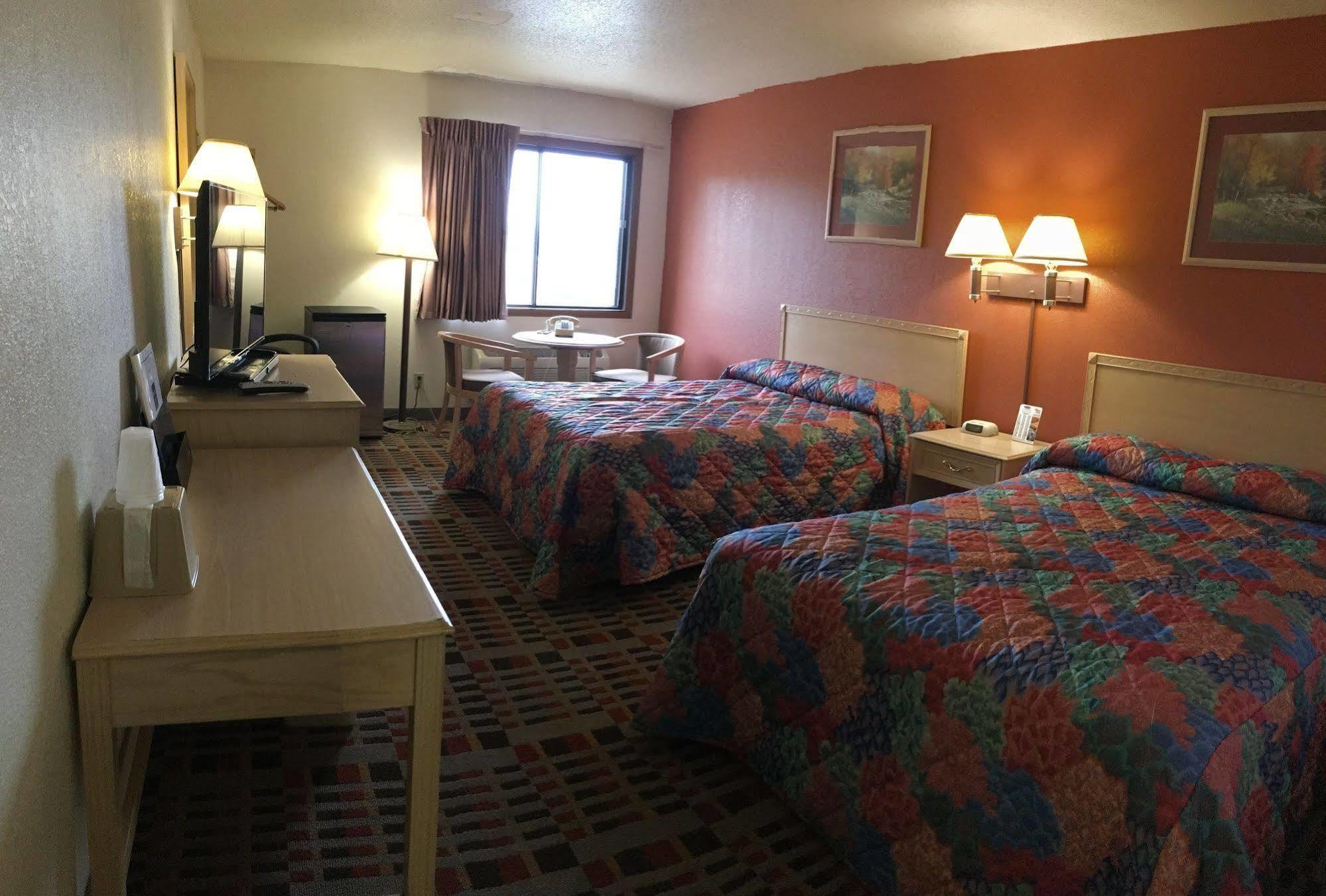 Anderson Chesterfield Travel Inn Daleville Экстерьер фото